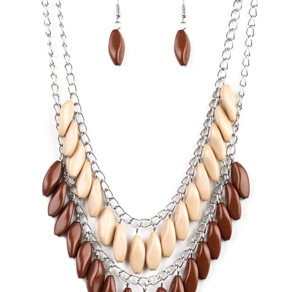 $5.00 Paparazzi Jewelry - Picture 6 of 8